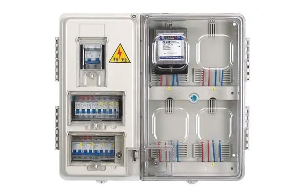 我們都知道電力設(shè)備使用方便，但是操作電力設(shè)備可是不能粗心大意的哦。比如打開戶外電表箱，這幾個步驟可是缺一不可的。